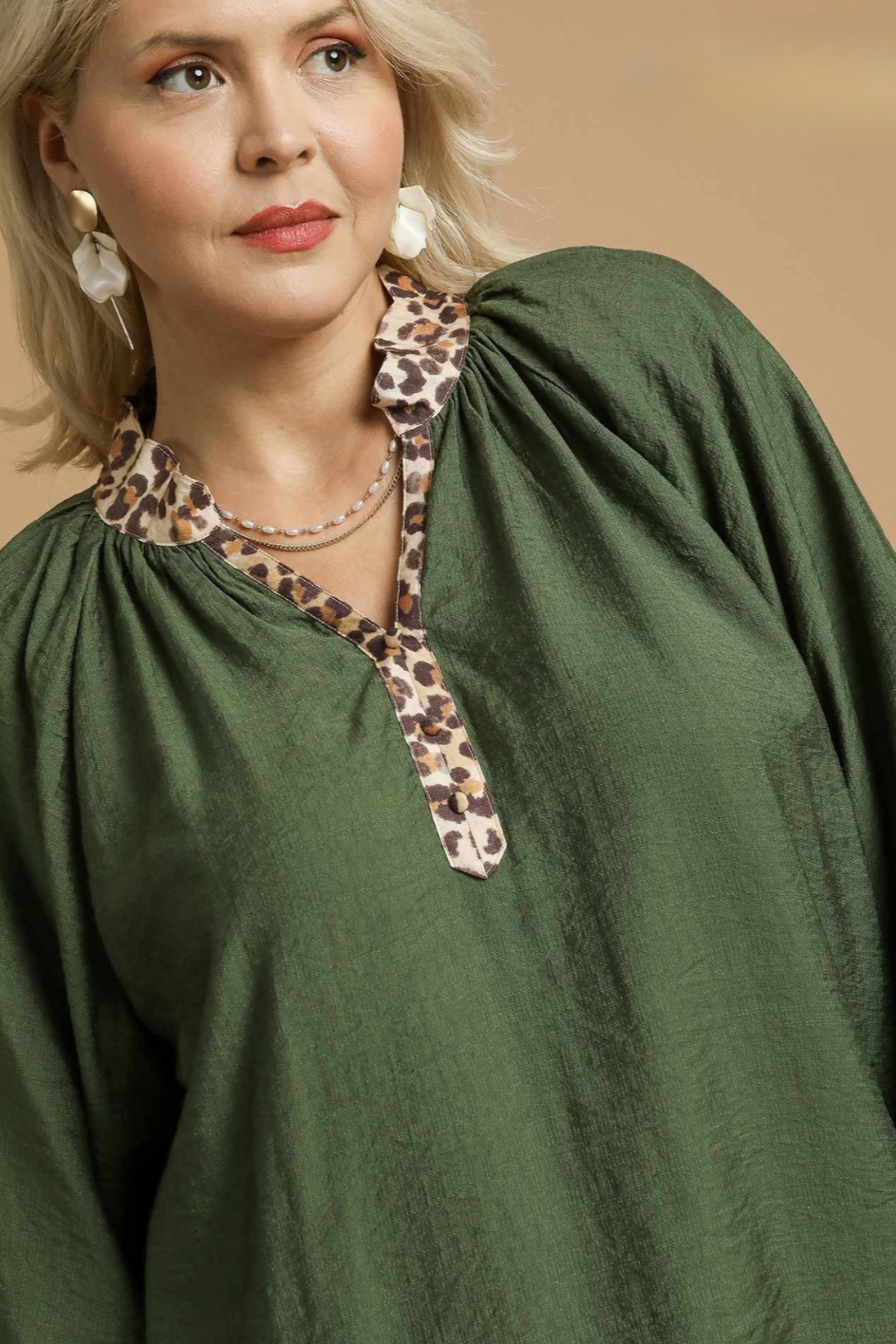 Balloon Sleeve Leopard Blouse