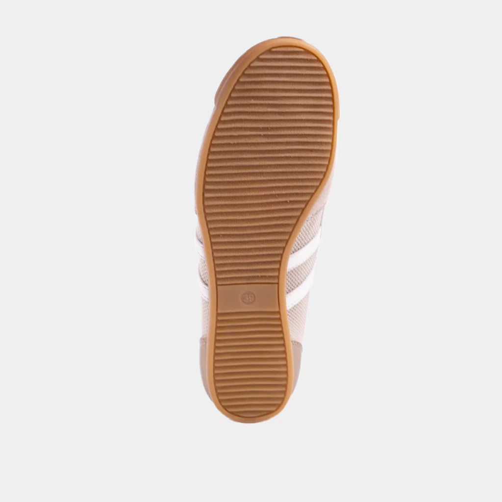 Sedona Sneaker in Natural