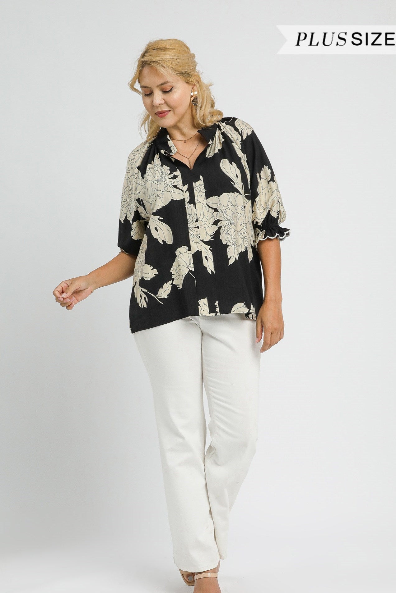 Peony Scallop Trim Blouse