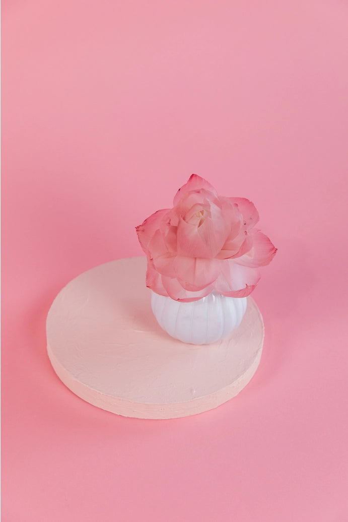 Sweet Grace White Flower Diffuser