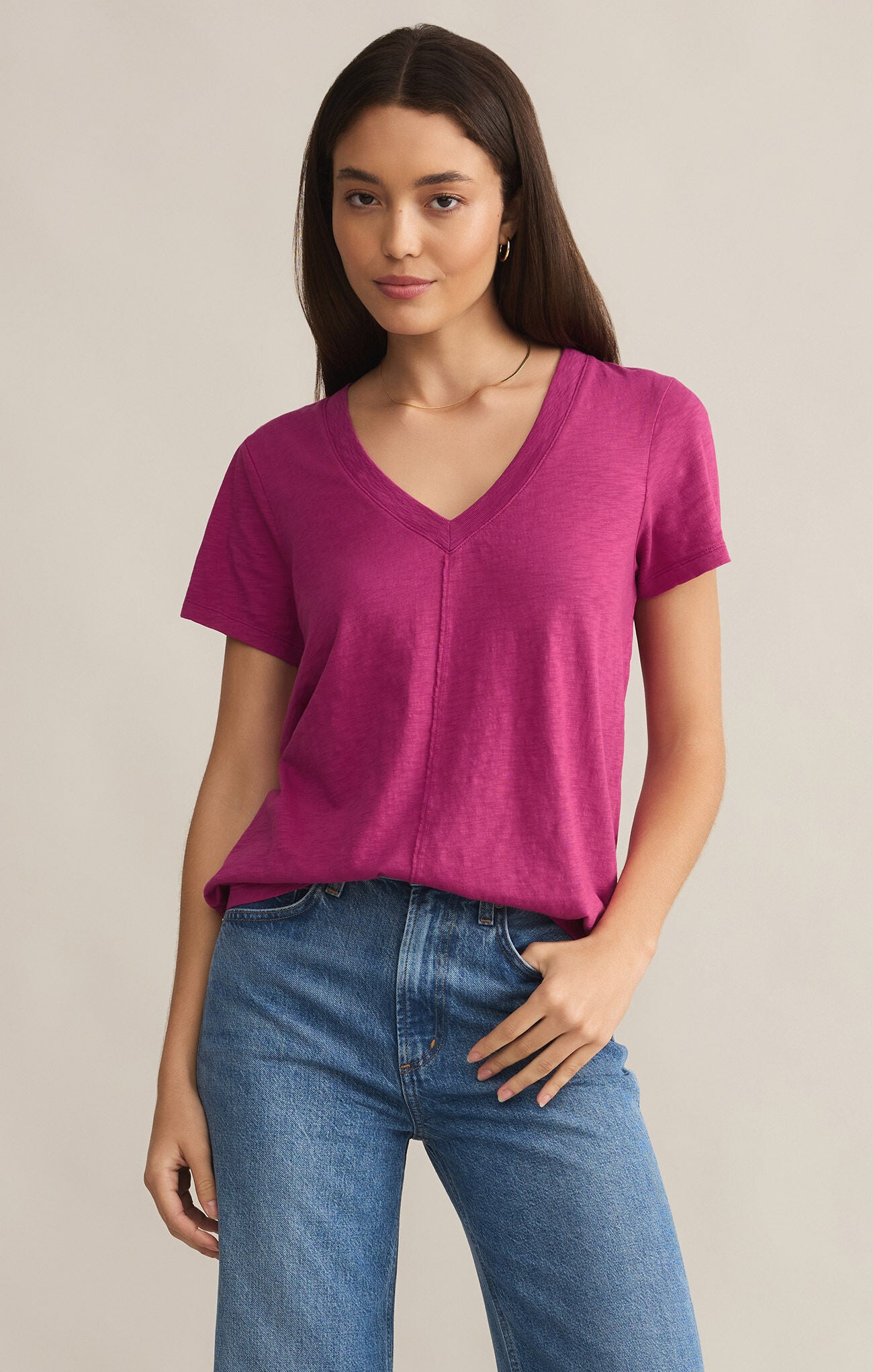 Asher V-neck Tee