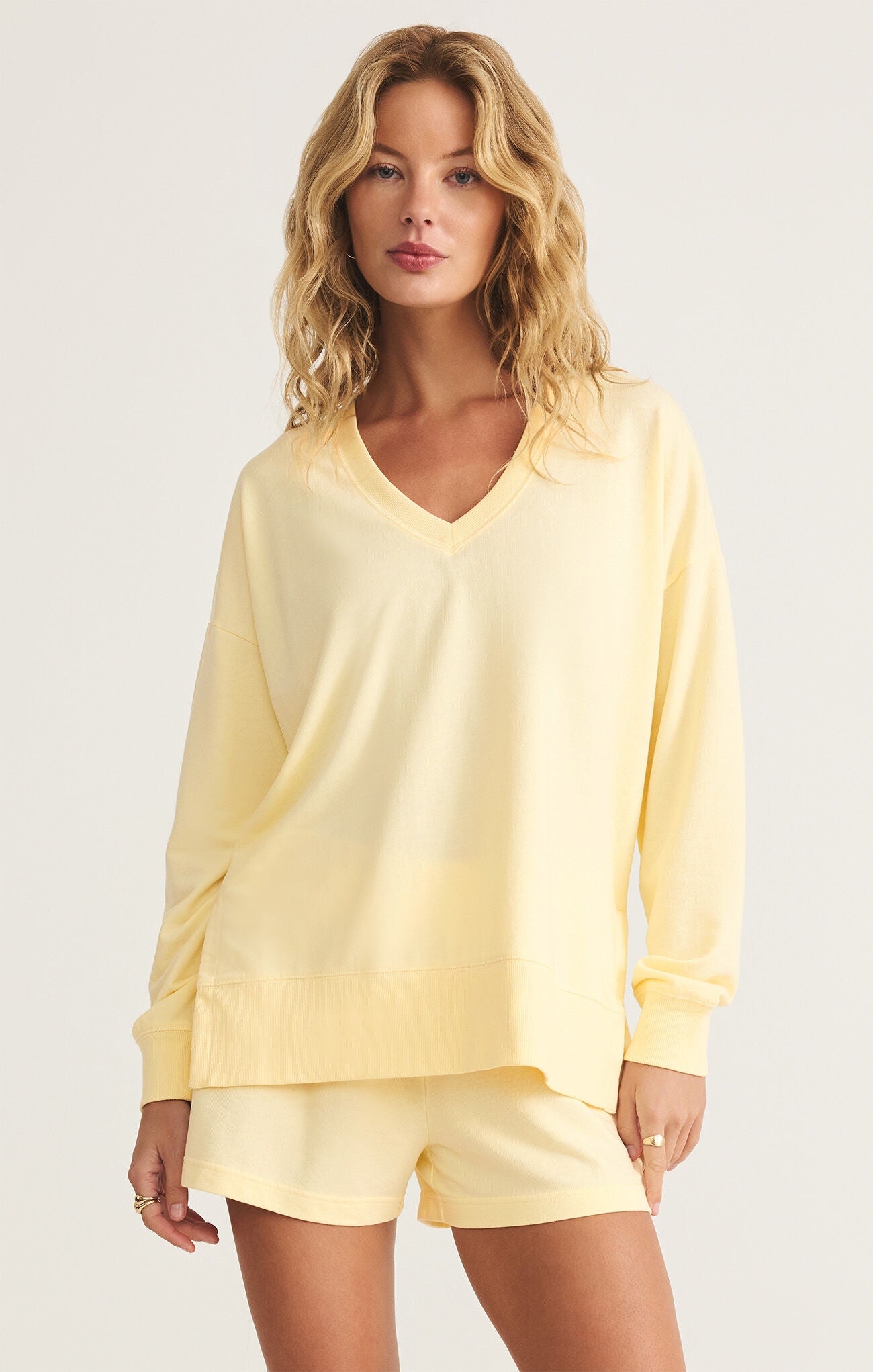 Weekender Short in Mellow Yellow
