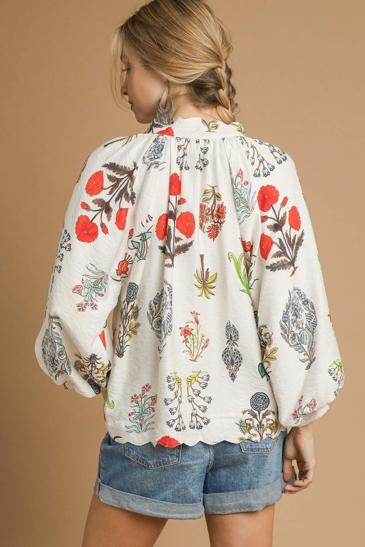 Scallop Floral Blouse