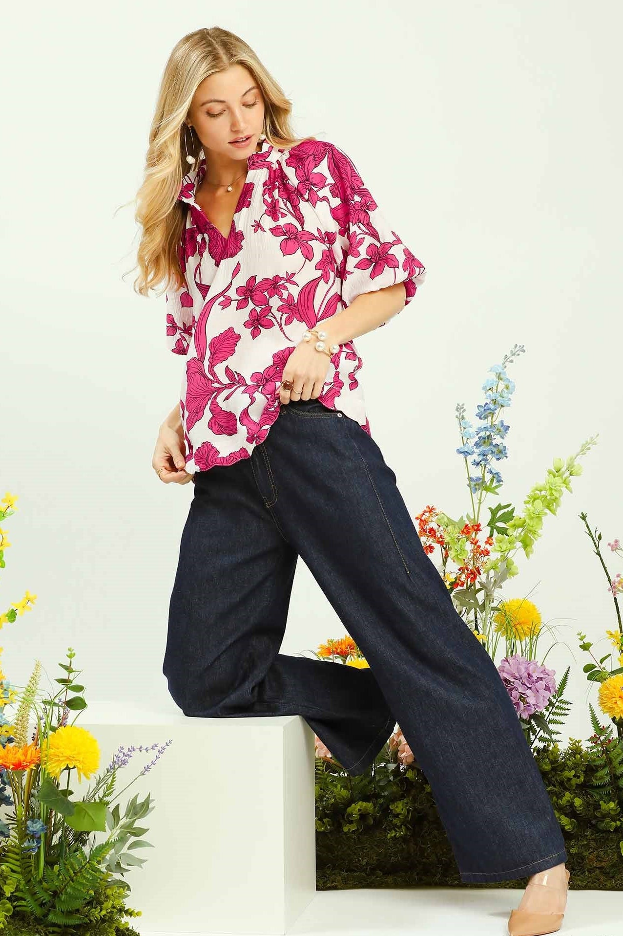 Floral Print V-Neck Top