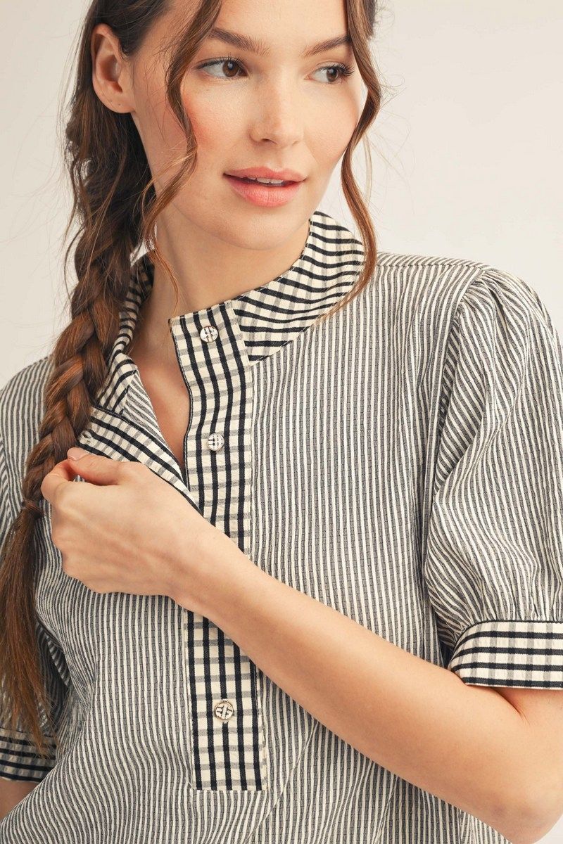 Gingham Neck Button Up