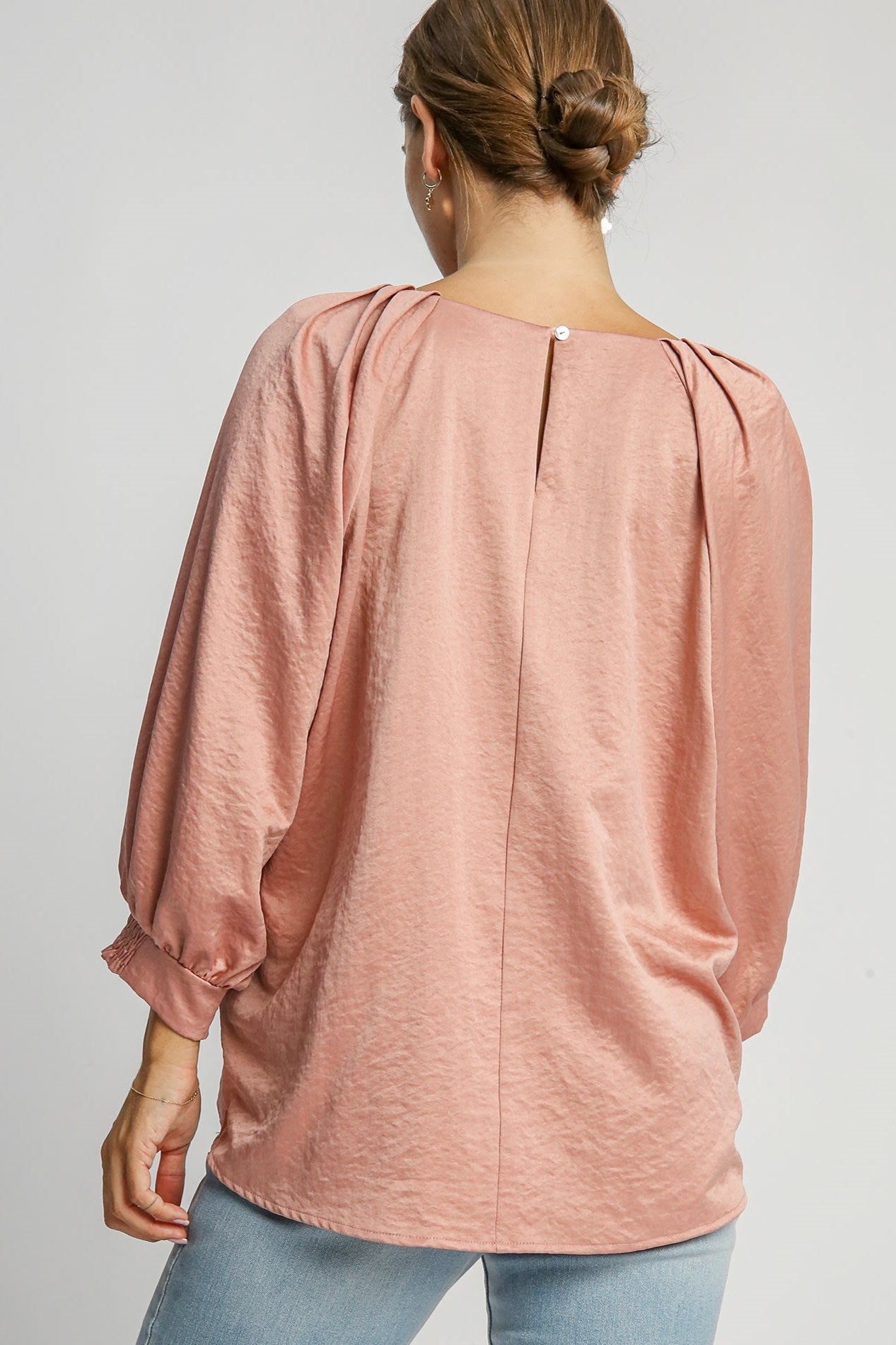 Round Neck High Low Top