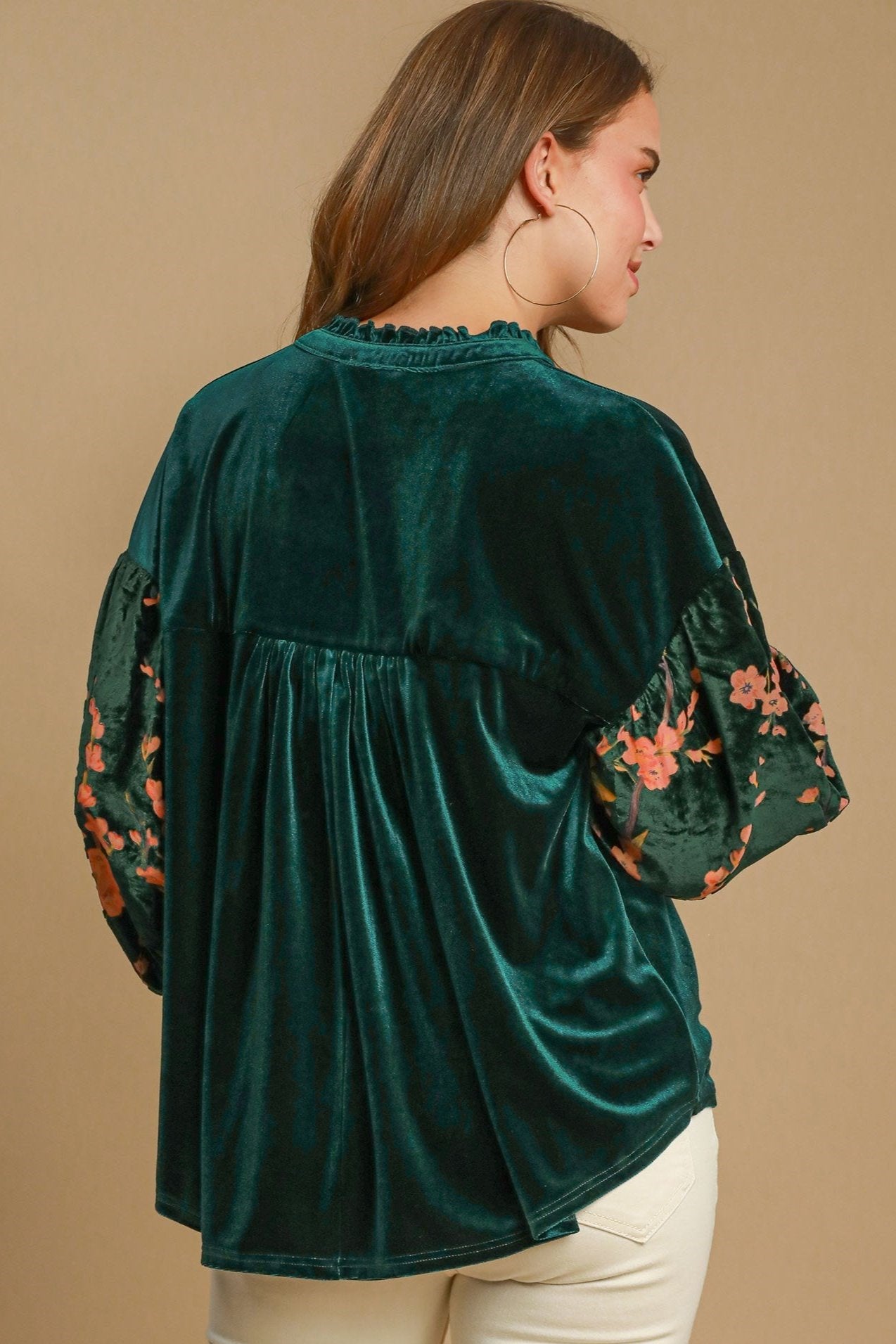 Puff Sleeved Velvet Top