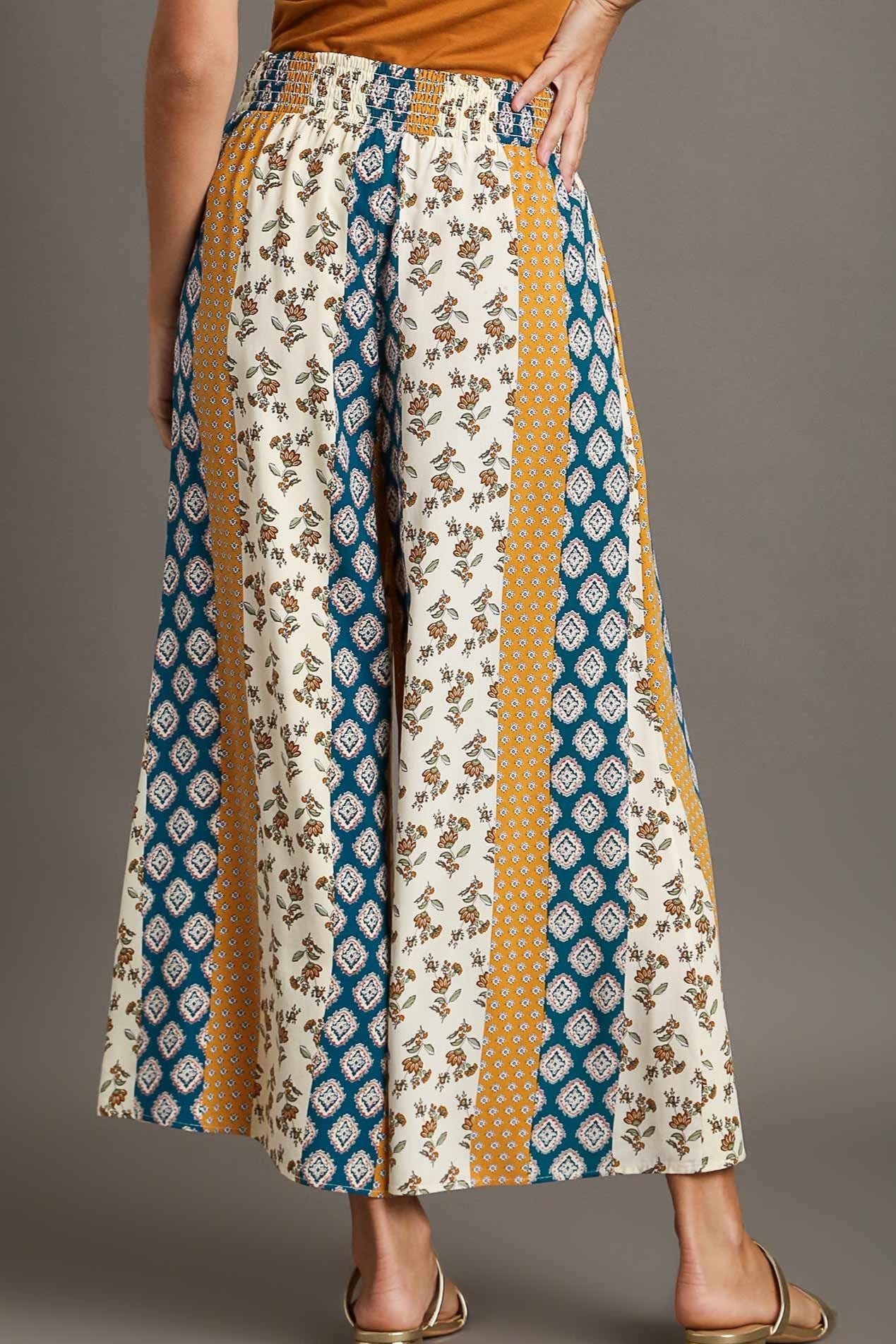 Border Print Pants