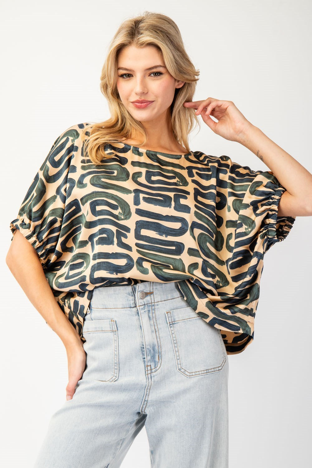 Geometric Printed Round Neck Blouse