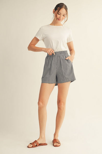 Gingham Elastic Shorts