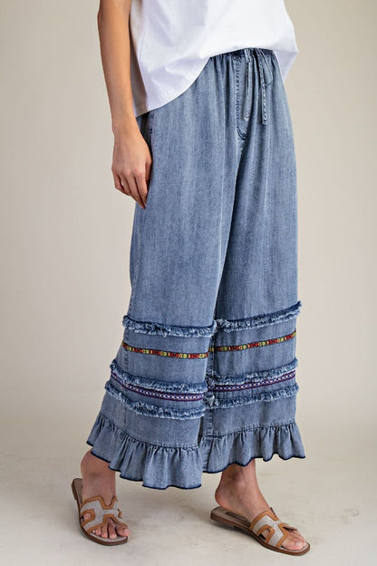 Ruffle Bottom Chambray Pants