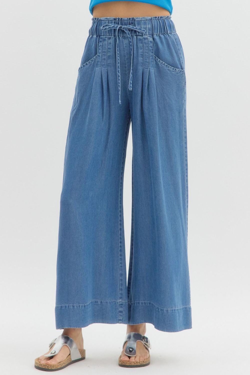 Pintuck Wide Leg Pants