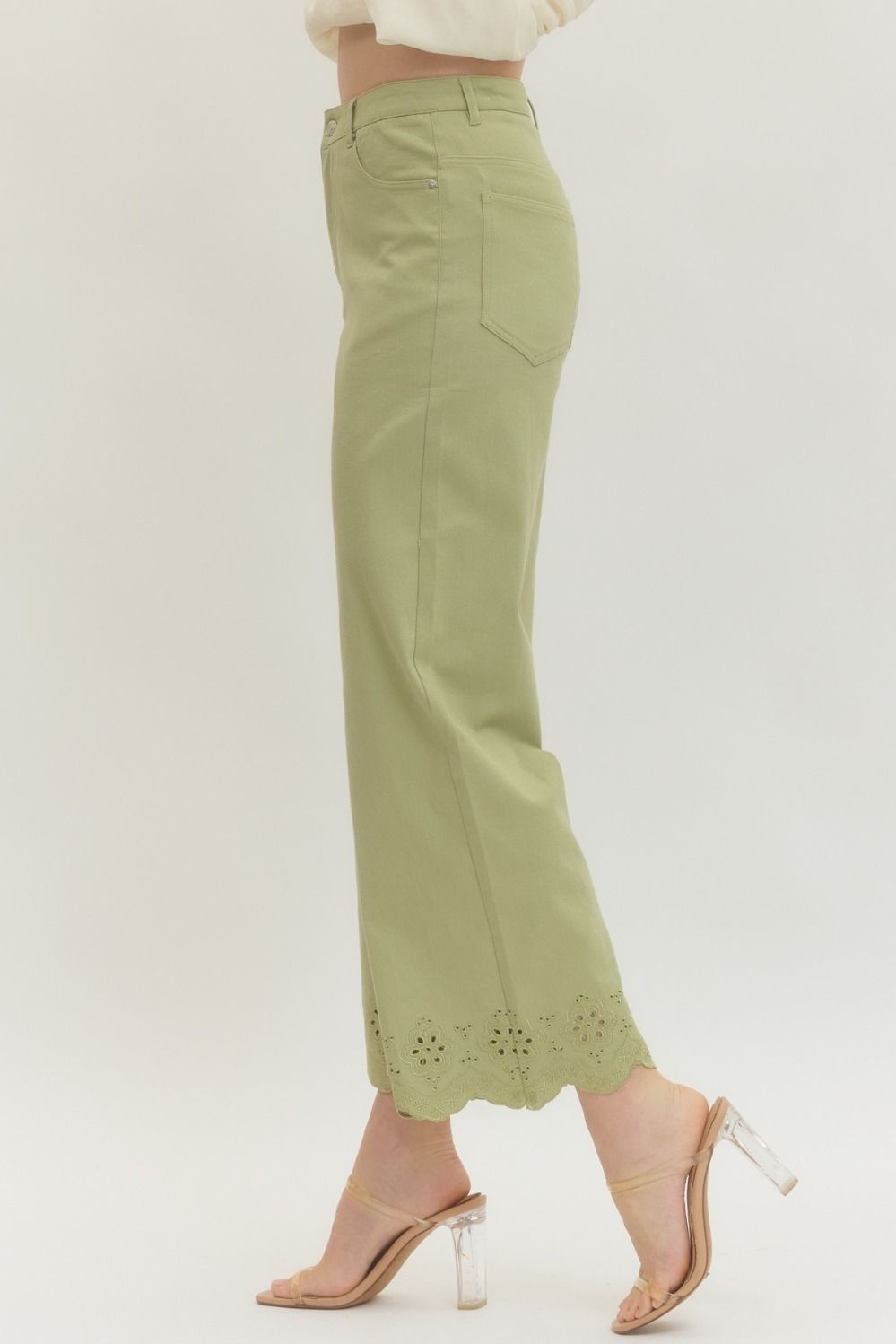 Scallop Hem Ankle Pants