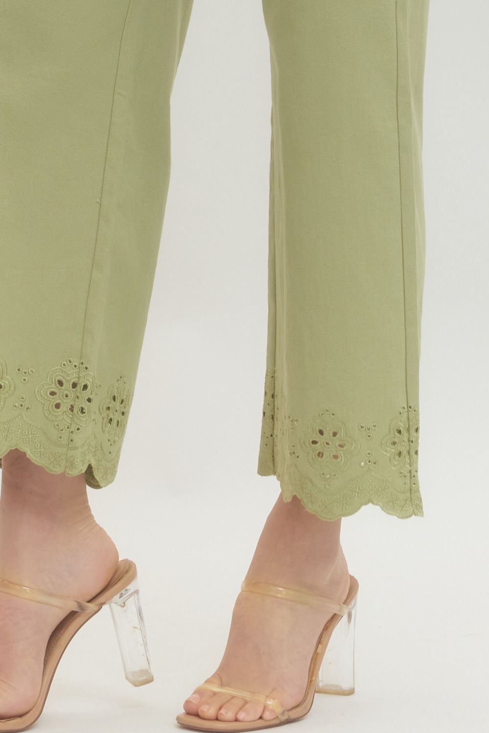 Scallop Hem Ankle Pants