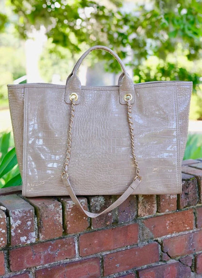 Melissa Tote Bag in Taupe Patent